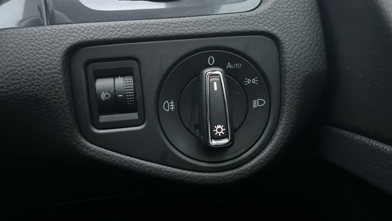 Volkswagen Golf 1.4 TSI SE 5dr Petrol Hatchback